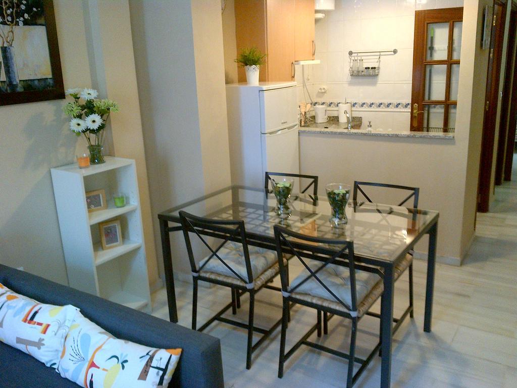Triana Pureza Apartment Seville Ngoại thất bức ảnh
