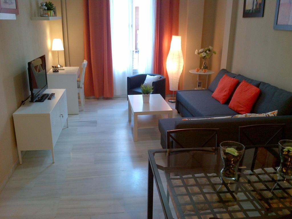 Triana Pureza Apartment Seville Ngoại thất bức ảnh