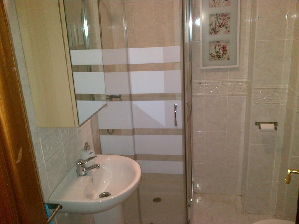 Triana Pureza Apartment Seville Ngoại thất bức ảnh